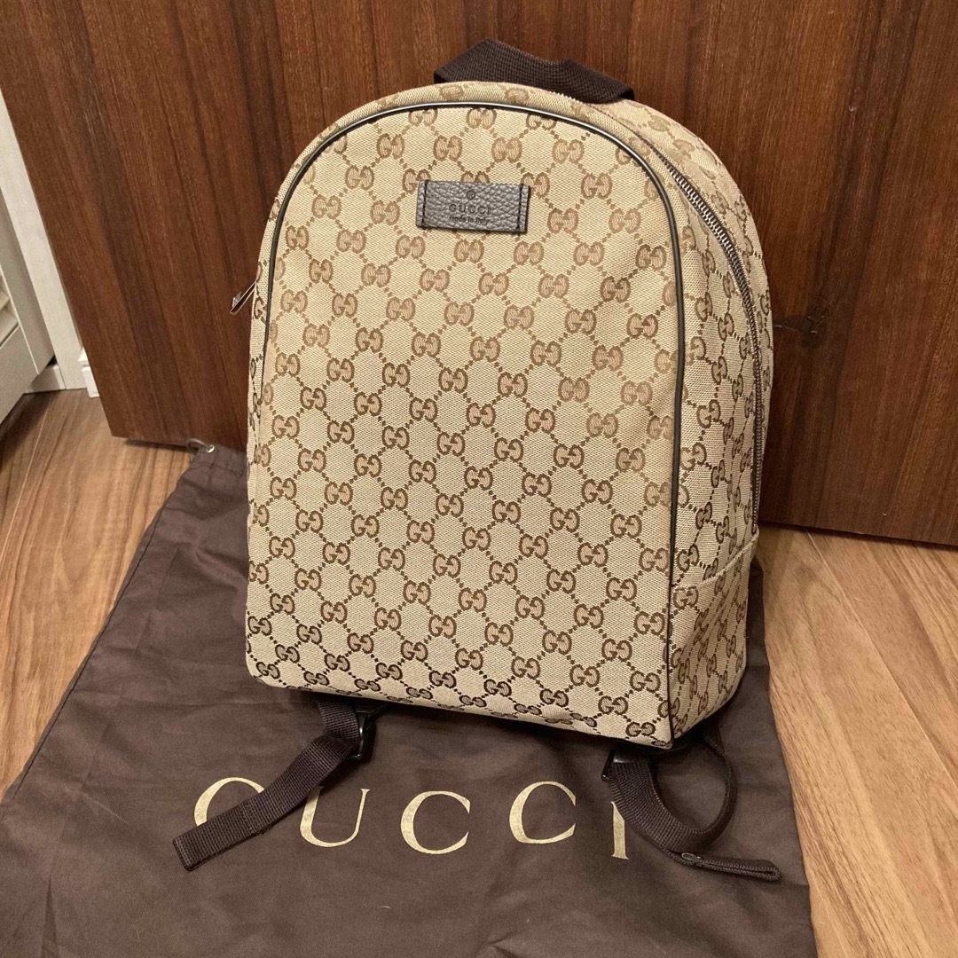 Gucci(グッチ)のGUCCI  リュック　美品 レディースのバッグ(リュック/バックパック)の商品写真