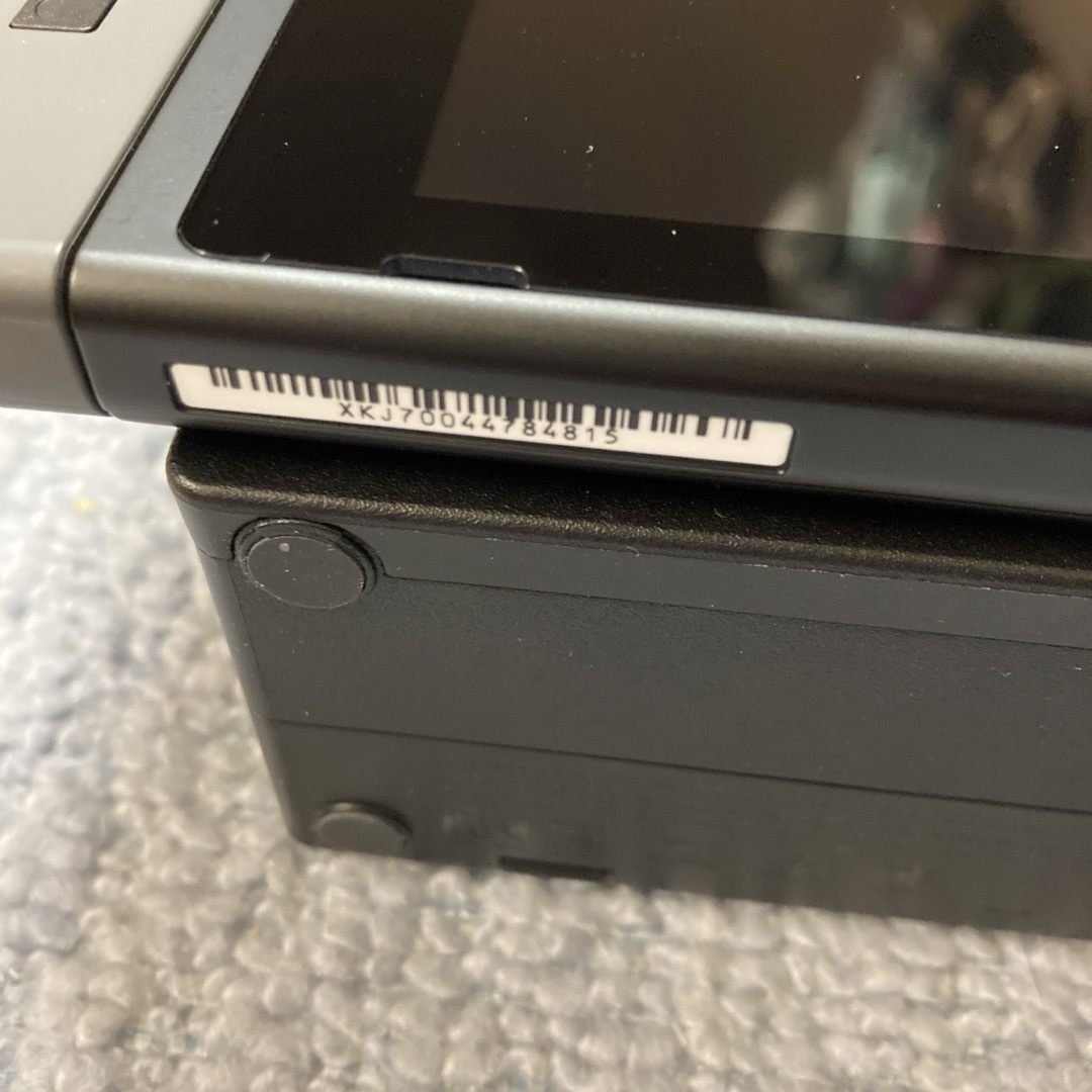 Nintendo Switch(ニンテンドースイッチ)のNintendo Switch JOY-CON(L) (R)本体セット中古動作品 エンタメ/ホビーのゲームソフト/ゲーム機本体(携帯用ゲーム機本体)の商品写真