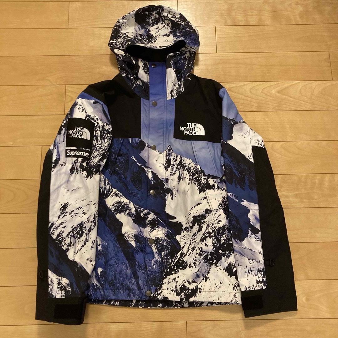 Supreme(シュプリーム)のSupreme North Face マウンテン　パーカー　雪山 S メンズのジャケット/アウター(マウンテンパーカー)の商品写真