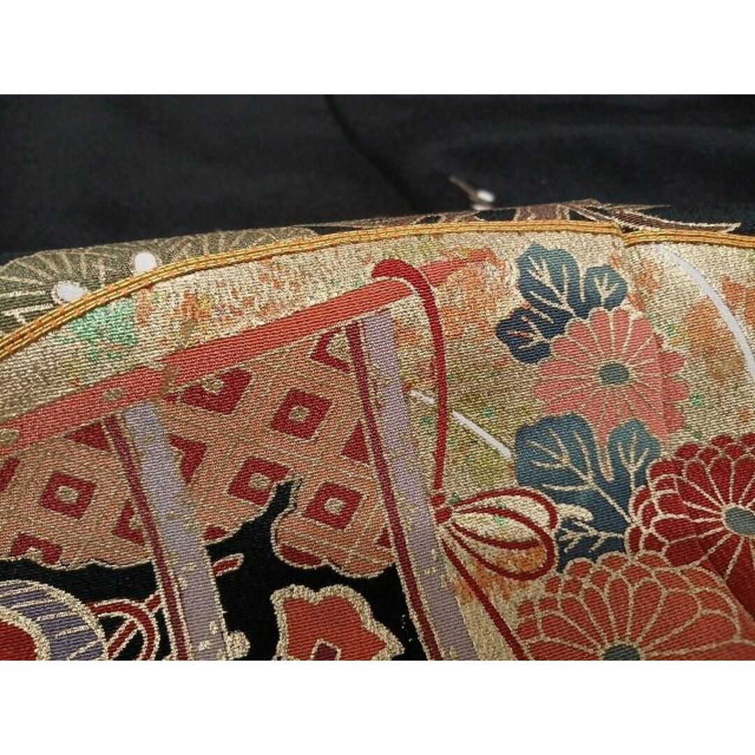 平和屋-こころ店■豪華黒留袖　駒刺繍　扇面草木　金彩　正絹　逸品　AAAE4436Bnp レディースの水着/浴衣(着物)の商品写真