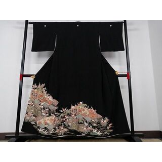 平和屋-こころ店■豪華黒留袖　駒刺繍　扇面草木　金彩　正絹　逸品　AAAE4436Bnp(着物)