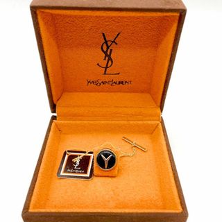 イヴサンローラン(Yves Saint Laurent)の美品　箱付き　イヴサンローラン　YSL ラペルピン　ゴールド　ブラック(ネクタイピン)