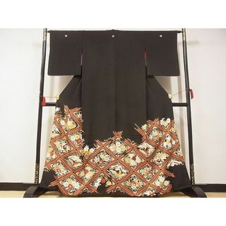 平和屋-こころ店■豪華黒留袖　駒刺繍　天井双鳥花文　金彩　正絹　逸品　AAAD4430Ata(着物)