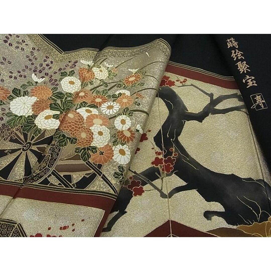 平和屋-こころ店■豪華黒留袖　蒔絵聚宝　金彩　正絹　逸品　AAAD2289Agk レディースの水着/浴衣(着物)の商品写真