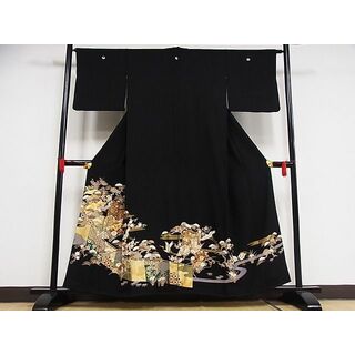 平和屋-こころ店■豪華黒留袖　駒刺繍　松竹梅御所車飛鶴草花文　金彩　正絹　逸品　AAAE4039Bph(着物)