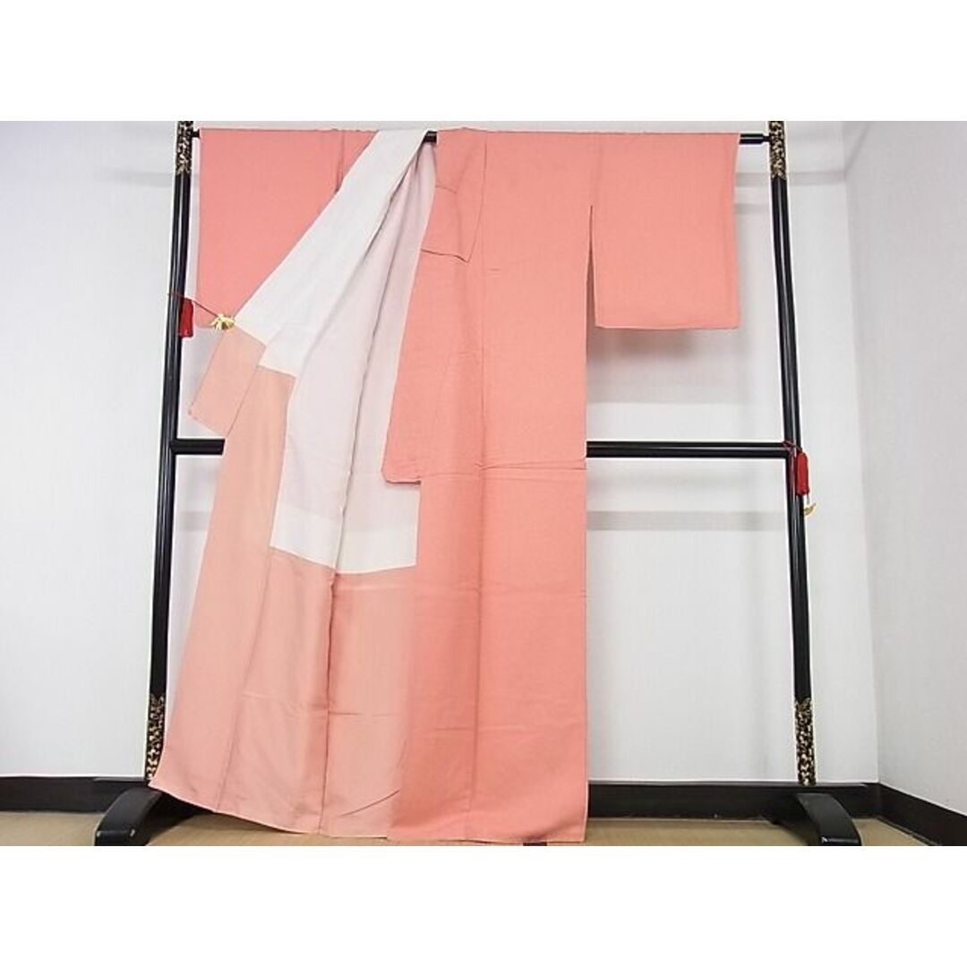 平和屋-こころ店■上質な色無地　甚三紅色　正絹　逸品　AAAE0993Atn レディースの水着/浴衣(着物)の商品写真