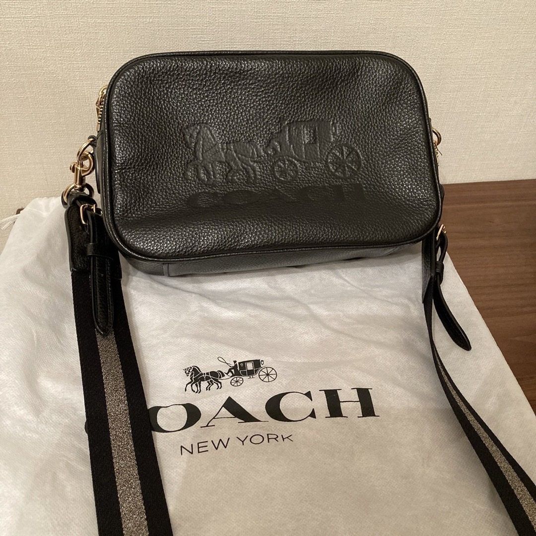 COACH(コーチ)の定価69300円 コーチ　ショルダーバック  レディースのバッグ(ショルダーバッグ)の商品写真