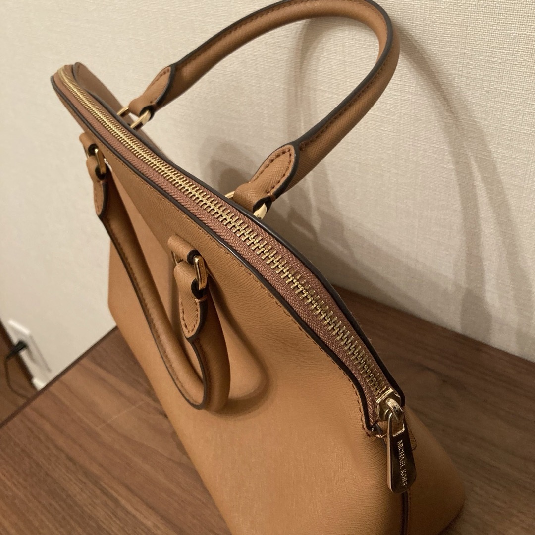 Michael Kors(マイケルコース)のマイケルコース　2wayショルダーバック　キャメル レディースのバッグ(ショルダーバッグ)の商品写真