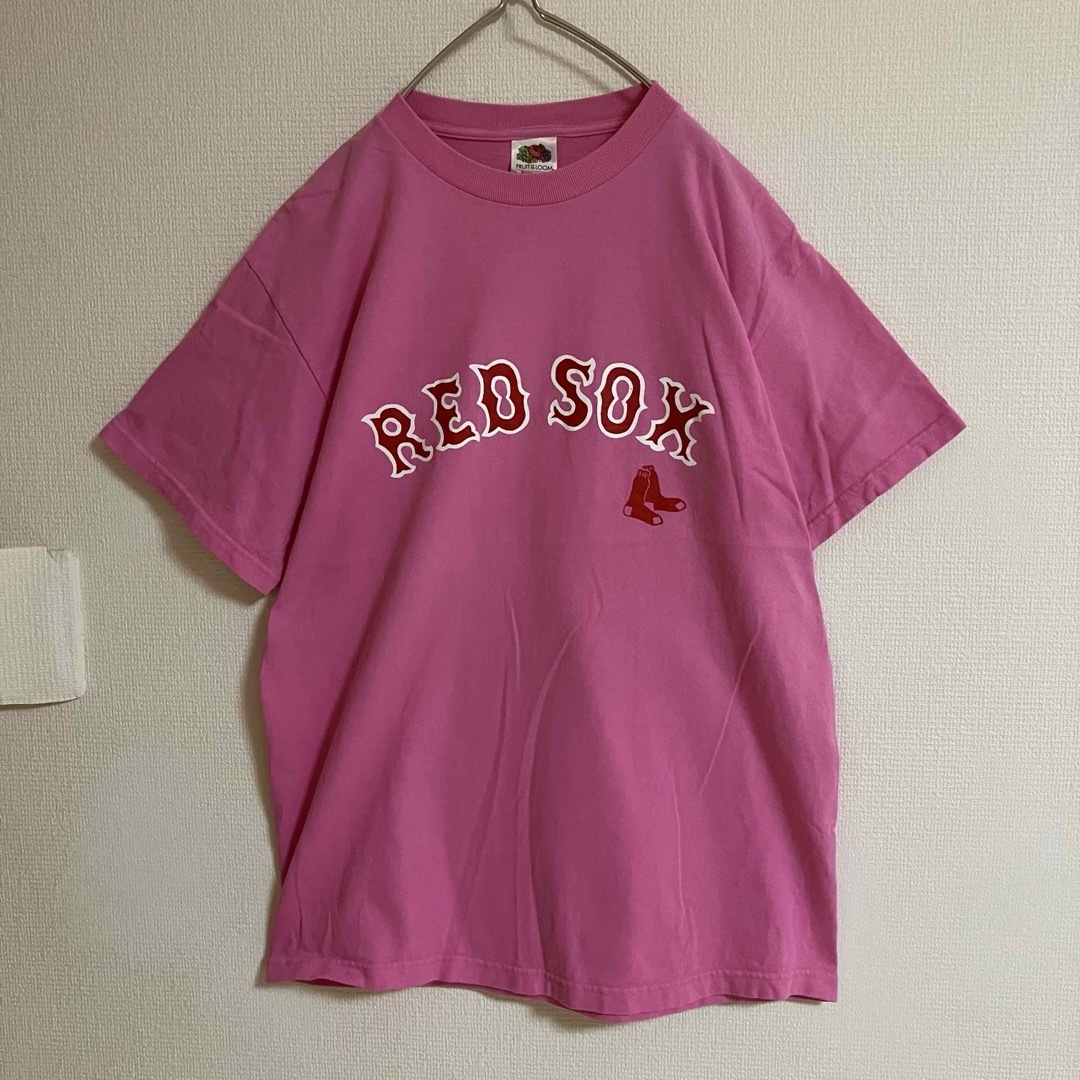 FRUIT OF THE LOOM(フルーツオブザルーム)のボストンレッドソックスMLBメジャーリーグTシャツアーチビッグロゴTEEtシャツ メンズのトップス(Tシャツ/カットソー(半袖/袖なし))の商品写真