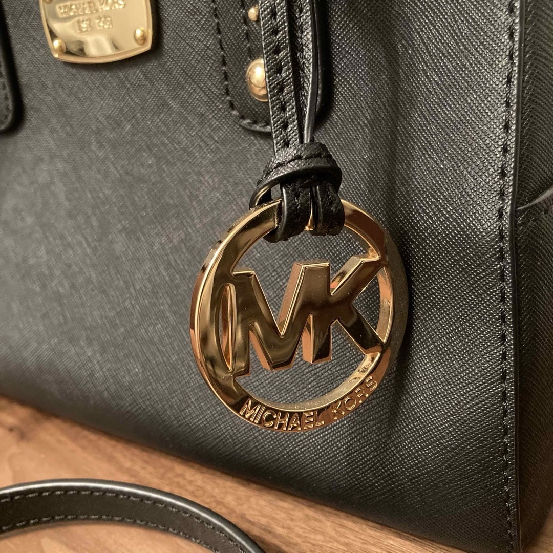 Michael Kors(マイケルコース)の定価35000円程　マイケルコース ショルダーバック レディースのバッグ(ショルダーバッグ)の商品写真