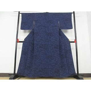 平和屋-こころ店■本藍　型染め　小紋　松竹梅流水風景花文　正絹　逸品　AAAD8482Bwt(着物)