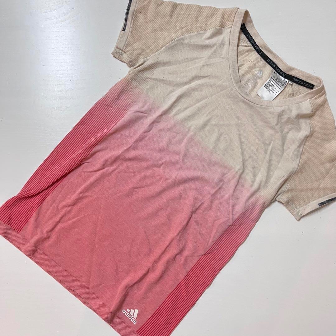 adidas(アディダス)のadidas アディダス　Tシャツ　グラデーション　ピンク　ベージュ　Sサイズ レディースのトップス(Tシャツ(半袖/袖なし))の商品写真