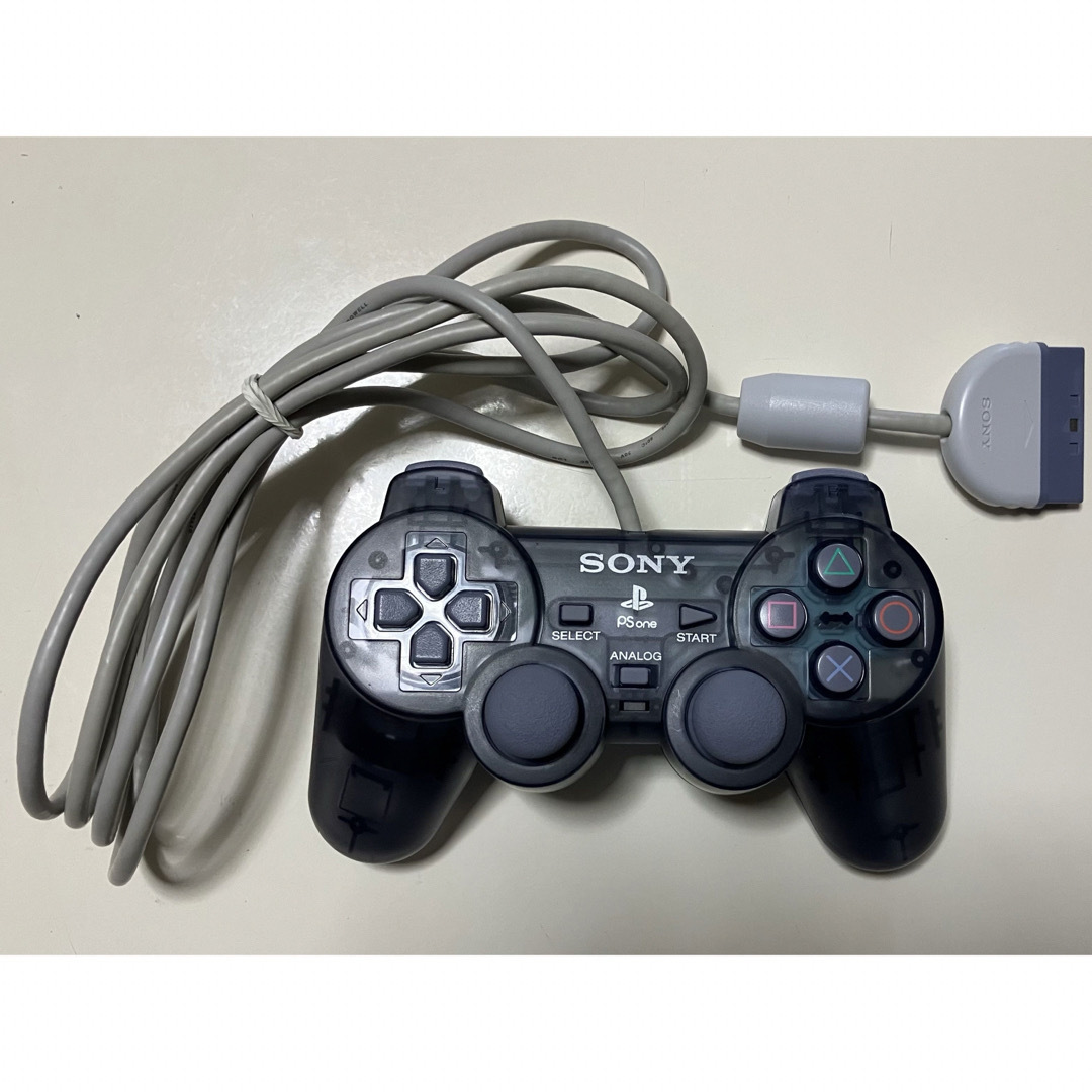 SONY(ソニー)のPS2 プレイステーション2 本体 SCPH-30000 すぐ遊べるセット エンタメ/ホビーのゲームソフト/ゲーム機本体(家庭用ゲーム機本体)の商品写真