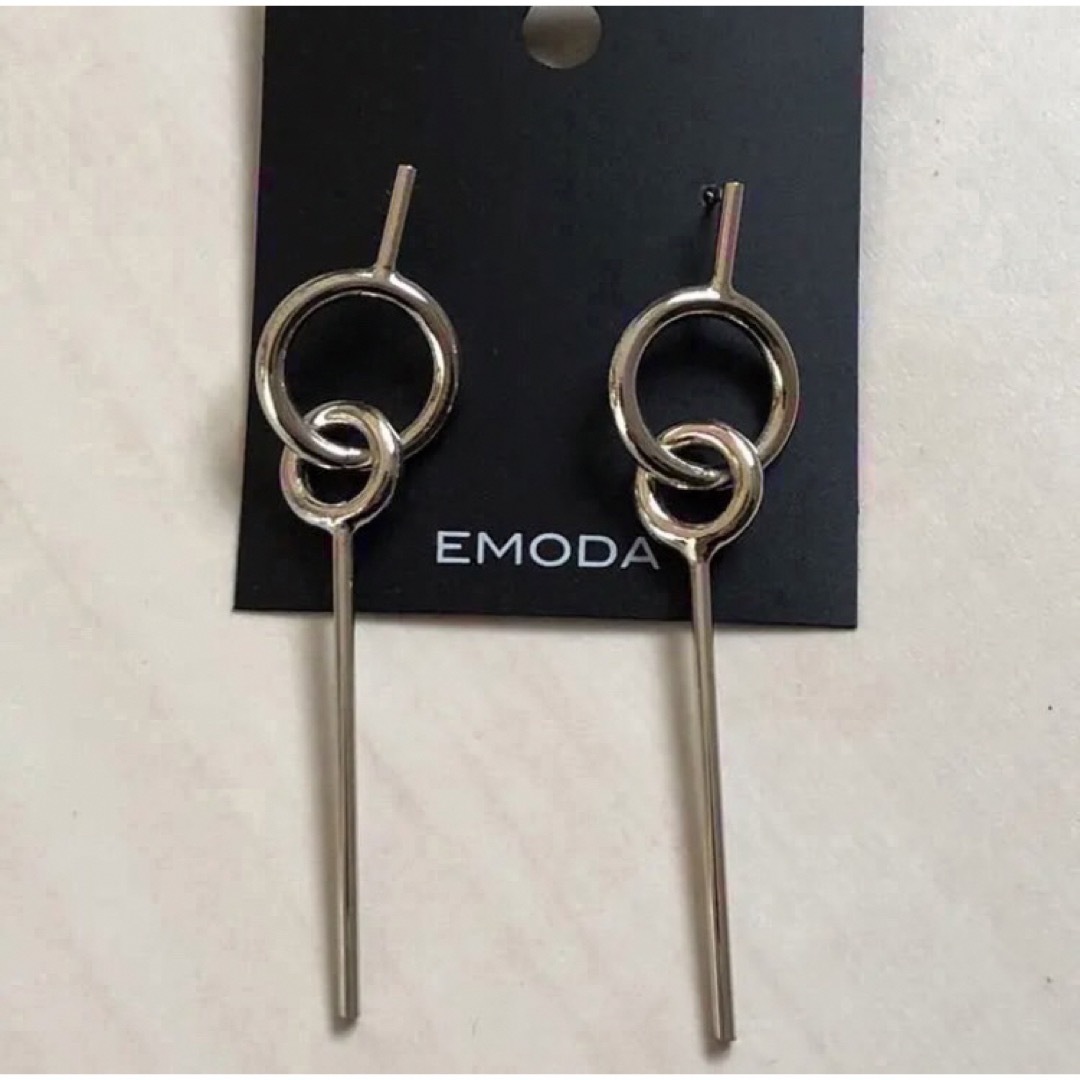 EMODA(エモダ)のEMODA ピアス レディースのアクセサリー(ピアス)の商品写真