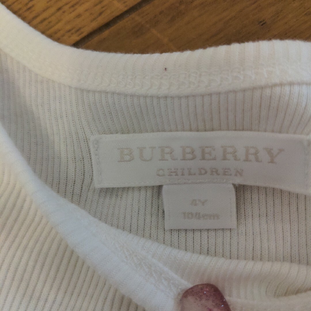 BURBERRY(バーバリー)のバーバリー　ワンピース　100〜110 キッズ/ベビー/マタニティのキッズ服女の子用(90cm~)(ワンピース)の商品写真