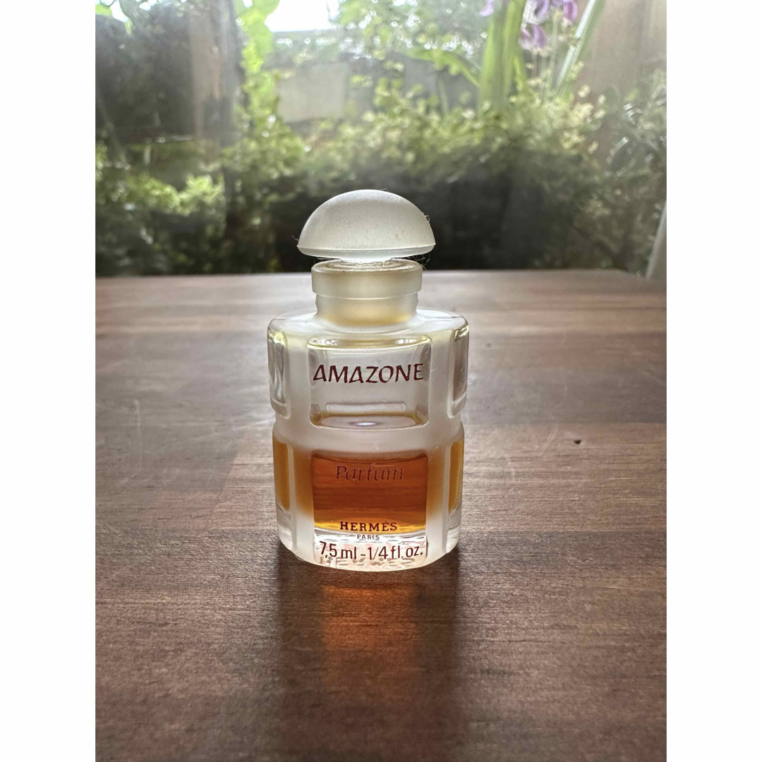 Hermes(エルメス)のエルメスamazone parfum アマゾン　パルファム　7.5ml コスメ/美容の香水(香水(女性用))の商品写真