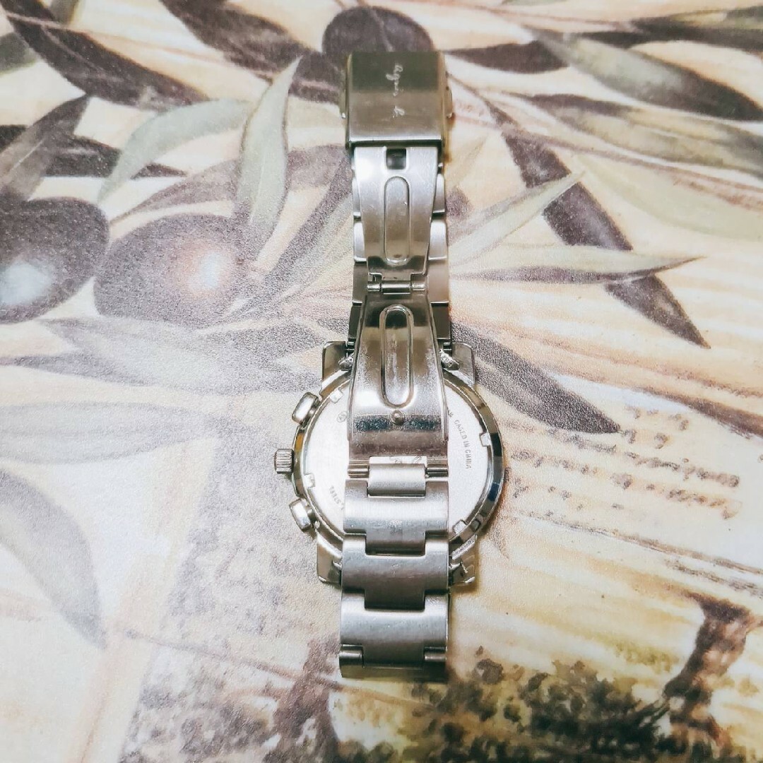agnes b.(アニエスベー)の【稼働品】agnes.b アニエス・ベー V654-0AF0 世界地図 腕時計 メンズの時計(腕時計(アナログ))の商品写真