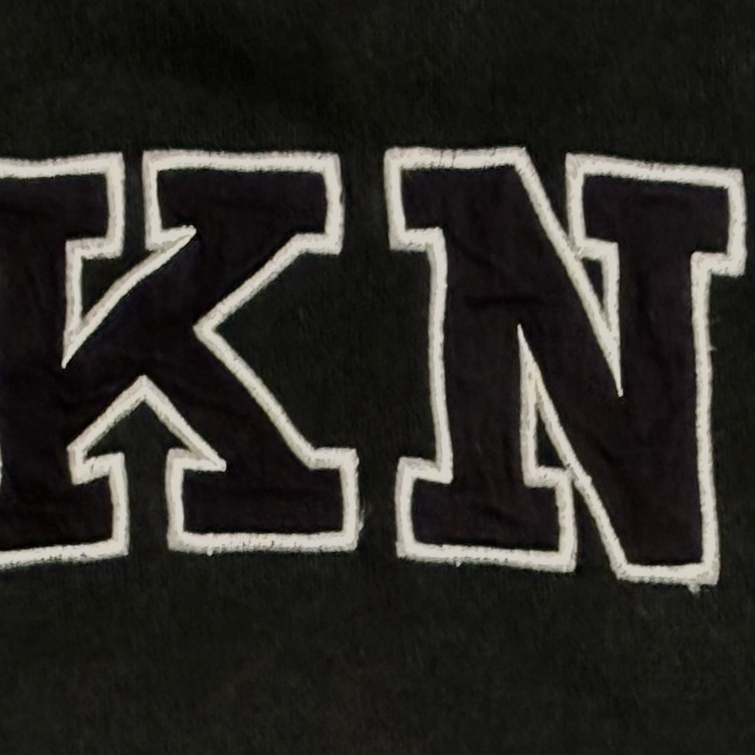 DKNY(ダナキャランニューヨーク)のDKNY【ビッグシルエット】ハーフジップロゴスウェットシャツ メンズのトップス(スウェット)の商品写真