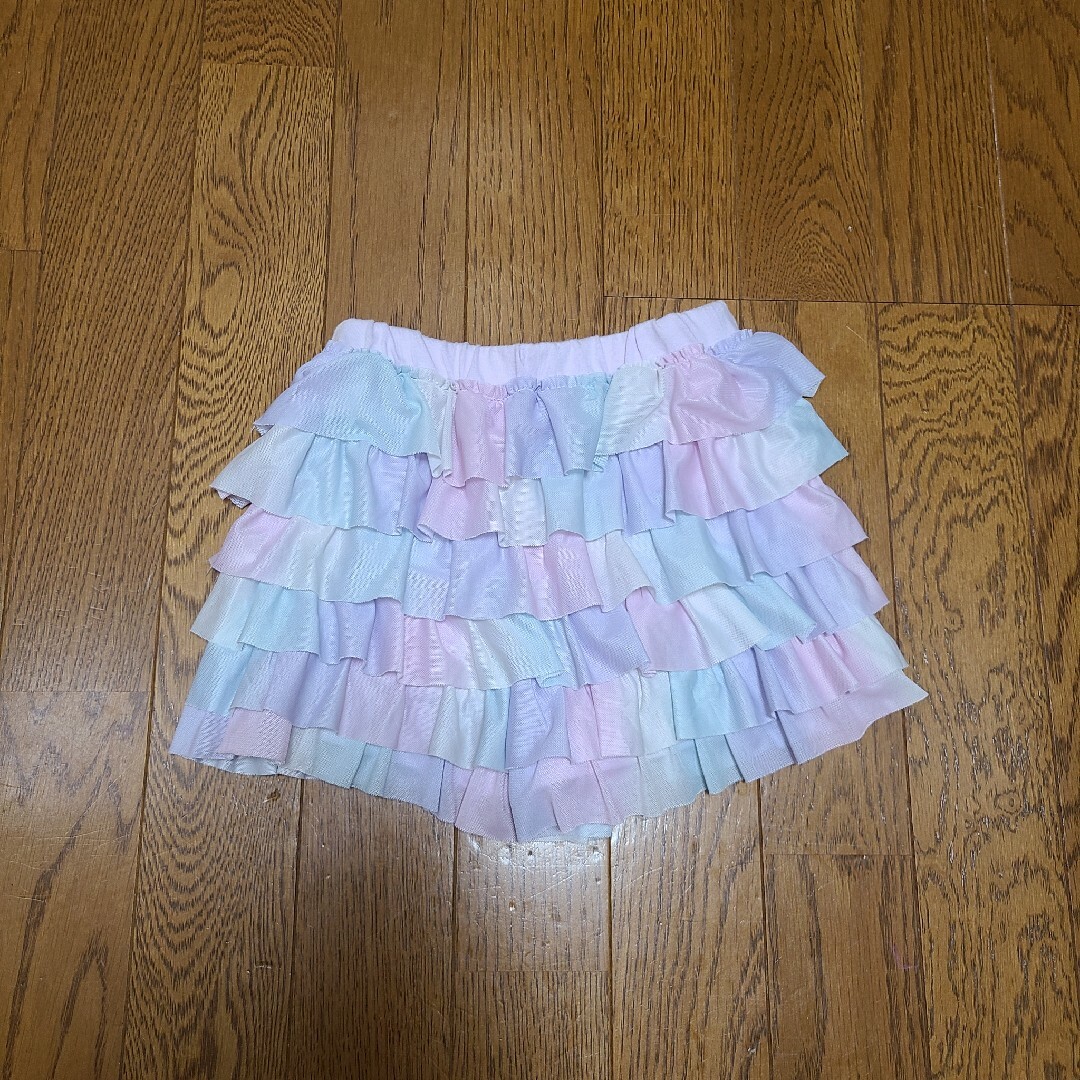 anyFAM(エニィファム)のエニィファムキッズ フリルショートパンツ レインボー 100cm キッズ/ベビー/マタニティのキッズ服女の子用(90cm~)(パンツ/スパッツ)の商品写真