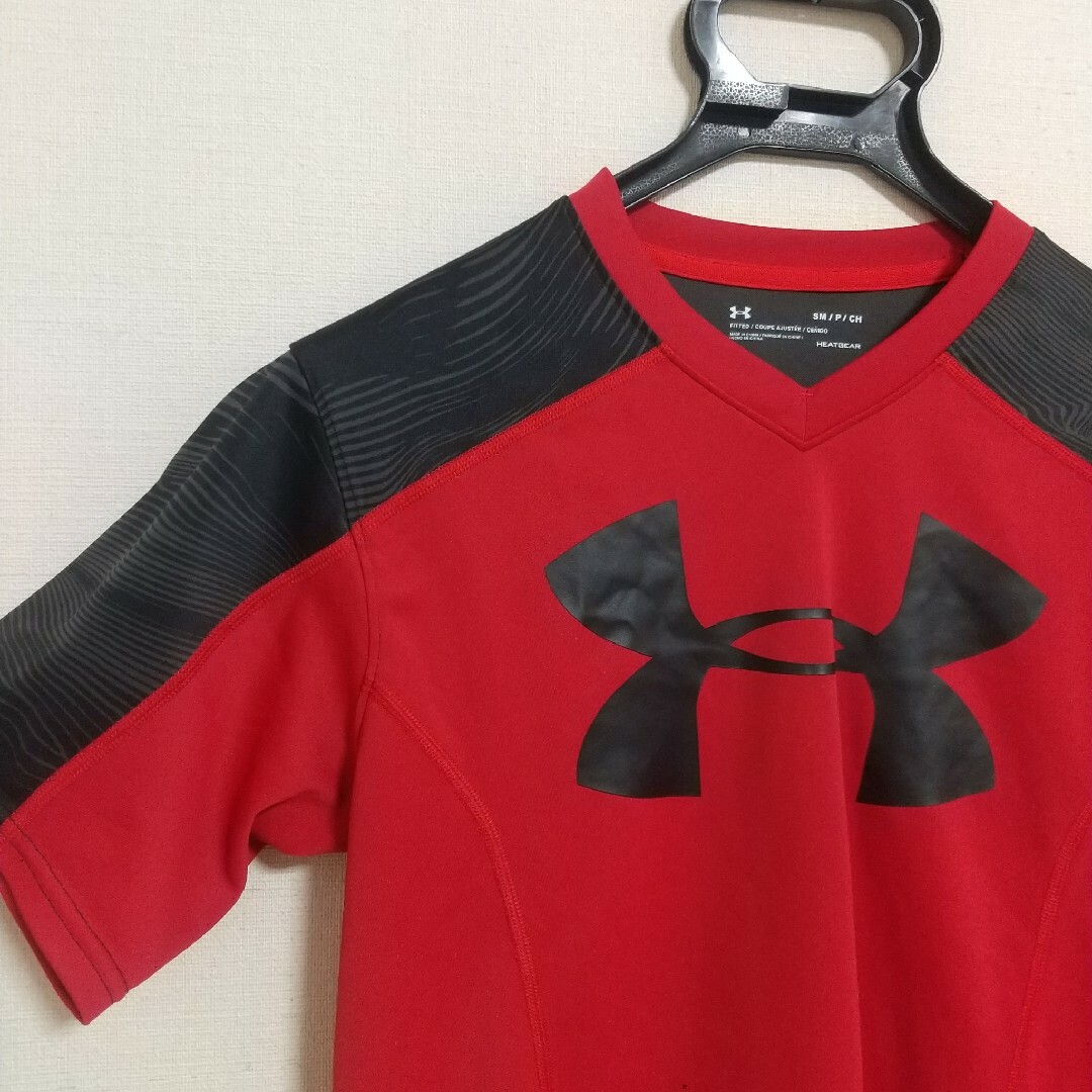 UNDER ARMOUR(アンダーアーマー)のUNDER ARMOUR トレーニングウェア 半袖Tシャツ SM メンズのトップス(Tシャツ/カットソー(半袖/袖なし))の商品写真