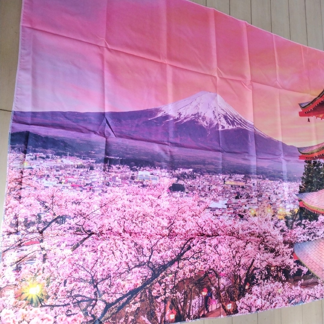 新品 背景布 タペストリー 桜と富士山 風景 写真 撮影 インテリア エンタメ/ホビーの美術品/アンティーク(絵画/タペストリー)の商品写真