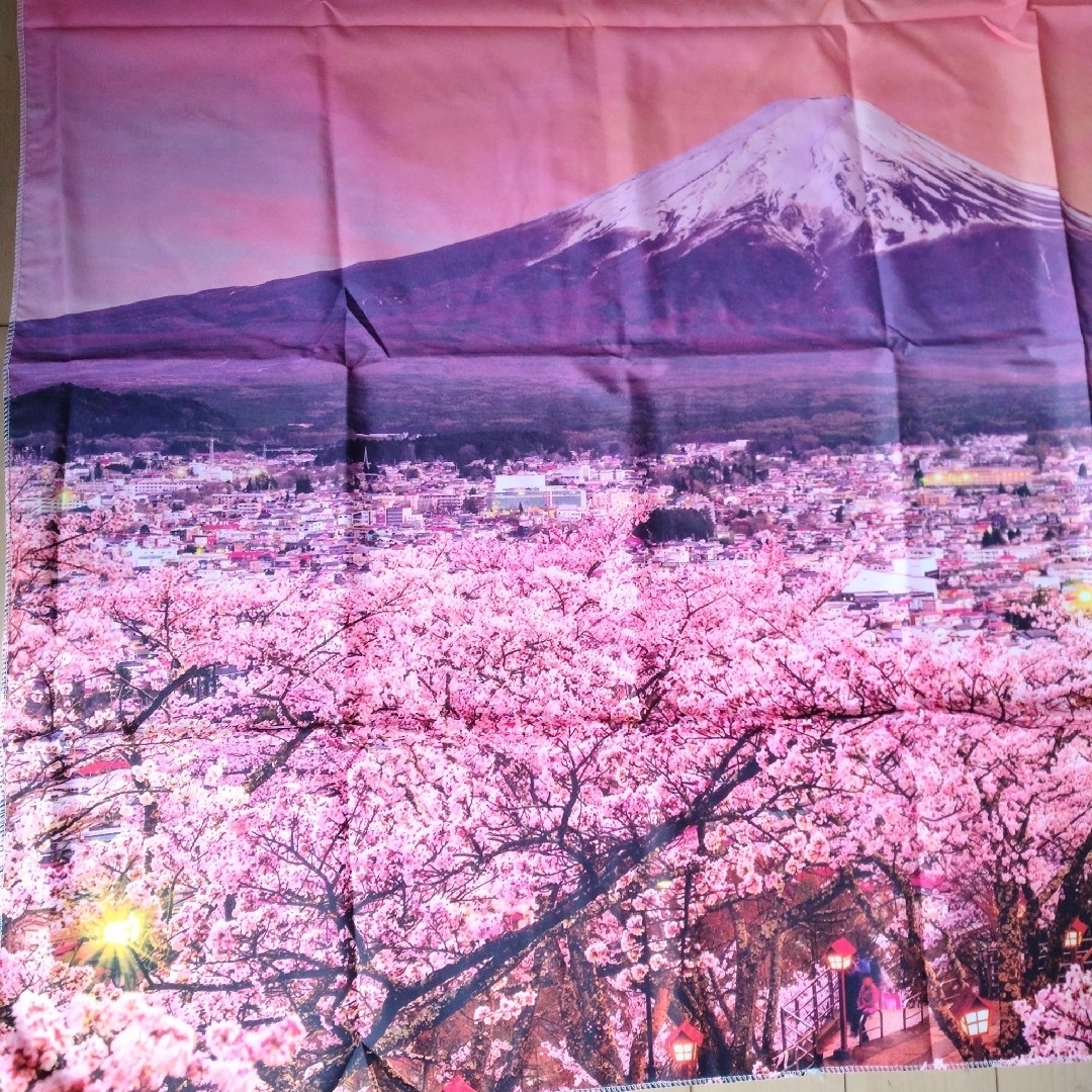 新品 背景布 タペストリー 桜と富士山 風景 写真 撮影 インテリア エンタメ/ホビーの美術品/アンティーク(絵画/タペストリー)の商品写真