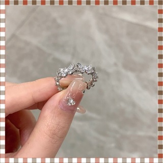 バタフライ 指輪 リング 蝶 ジルコニア フリーサイズ 韓国 可愛い シルバー (リング(指輪))