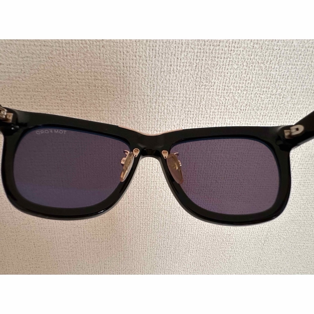 TOM FORD(トムフォード)のトムフォードTOM FORD サングラスFT9355-01Aブラウン メンズのファッション小物(サングラス/メガネ)の商品写真