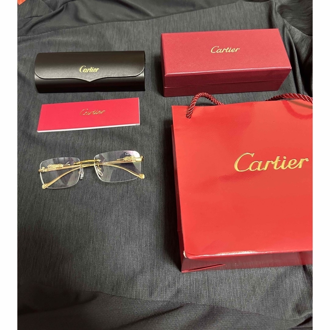 Cartier(カルティエ)のCARTIER サングラス　キャストゴールドフレーム メンズのファッション小物(サングラス/メガネ)の商品写真