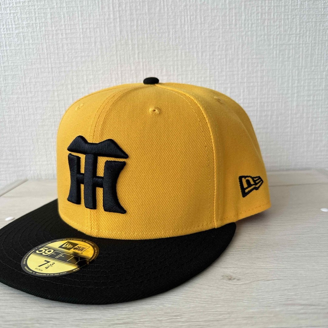 NEW ERA(ニューエラー)の阪神タイガース ニューエラ 59FIFTY Cap ゴールドイエロー 7 3/4 メンズの帽子(キャップ)の商品写真