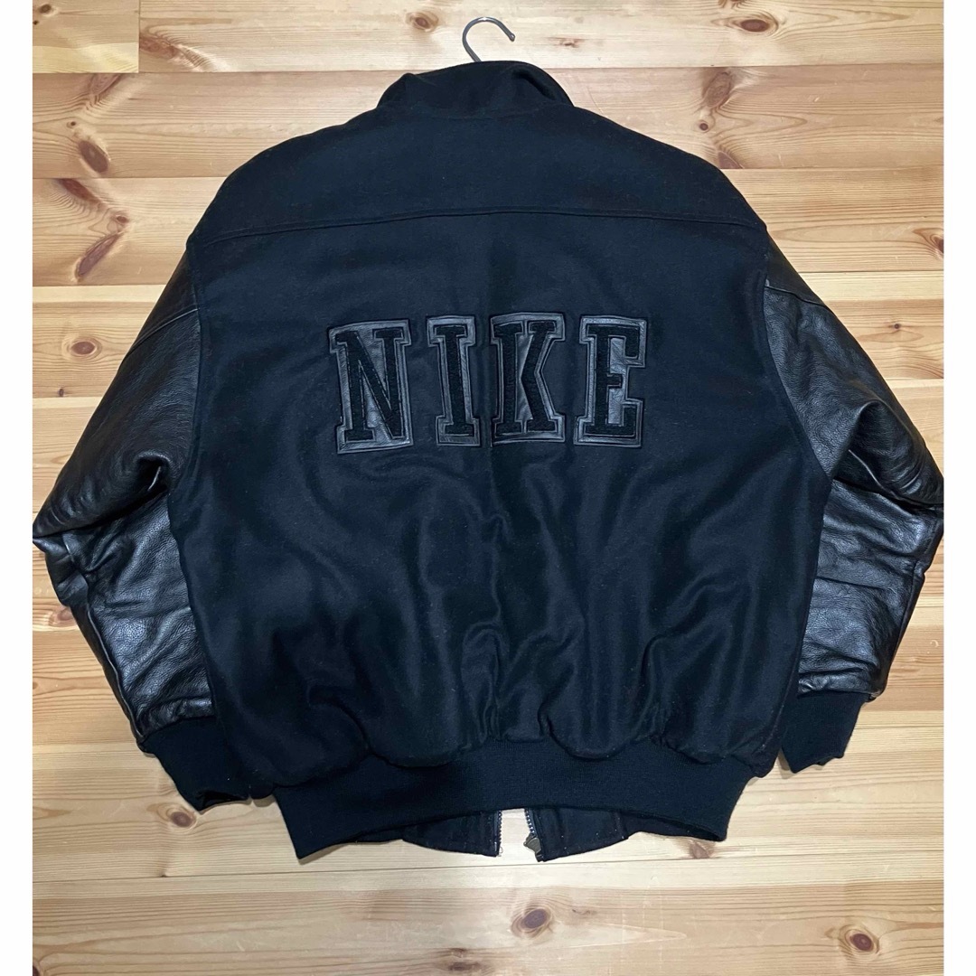 NIKE(ナイキ)のレア　美品　nike 90s スタジャン　M 刺繍ロゴ　zip ウール/レザー メンズのジャケット/アウター(スタジャン)の商品写真