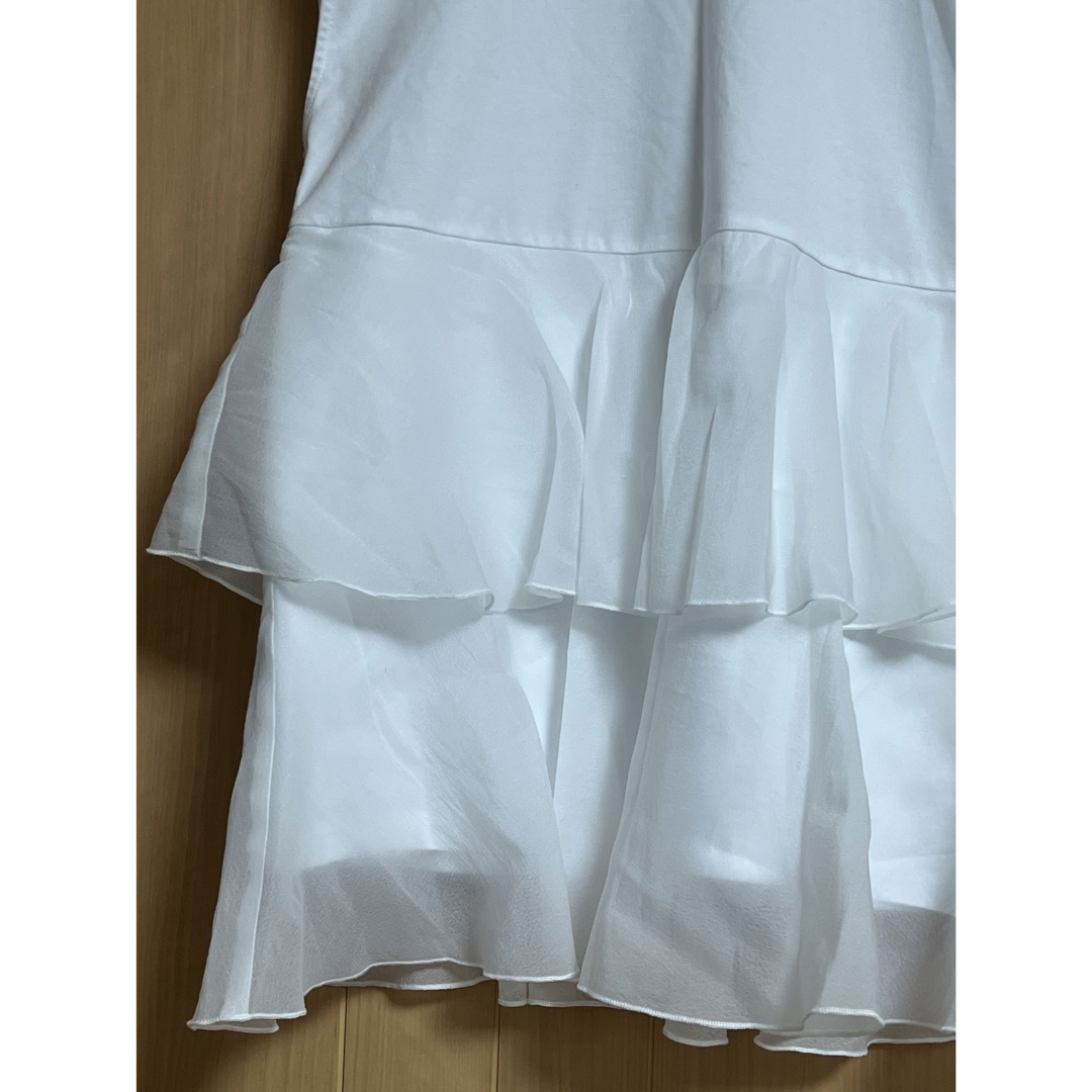 ソフトオーガンジーティアードフリルトップス　ホワイト レディースのトップス(シャツ/ブラウス(半袖/袖なし))の商品写真