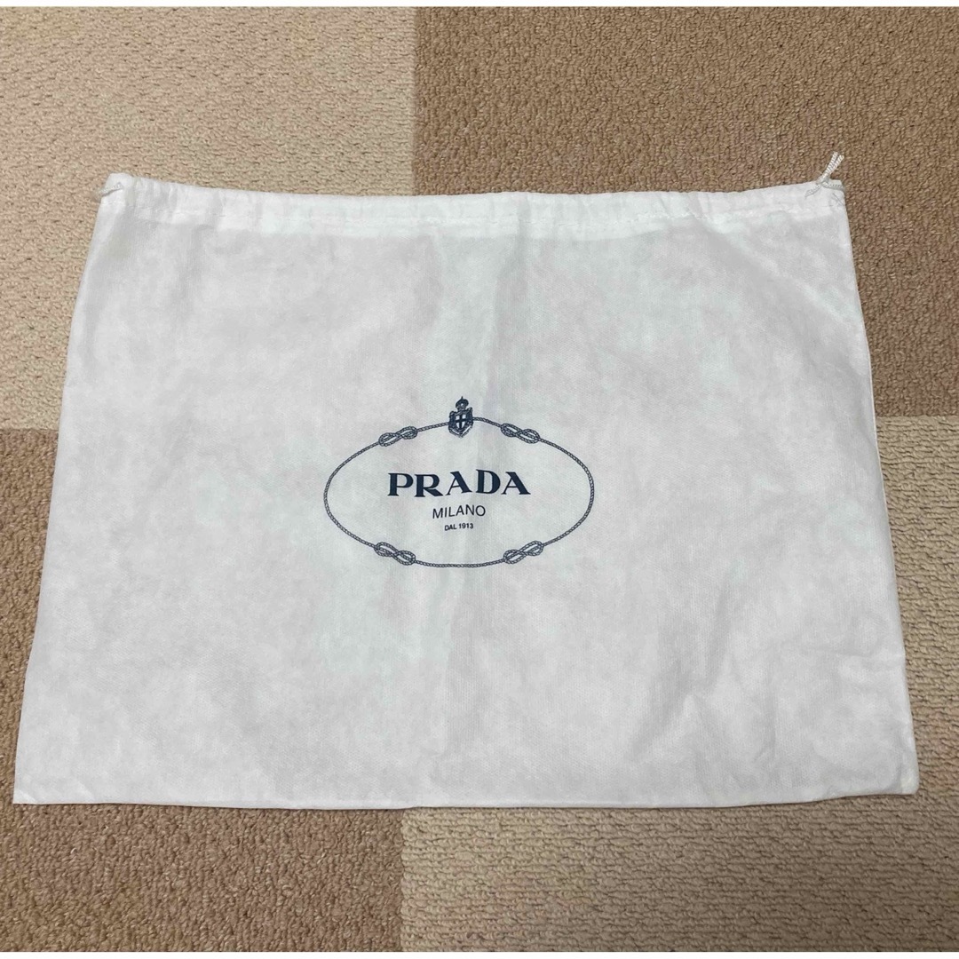 PRADA(プラダ)のPRADA不織布バッグ レディースのバッグ(ショップ袋)の商品写真