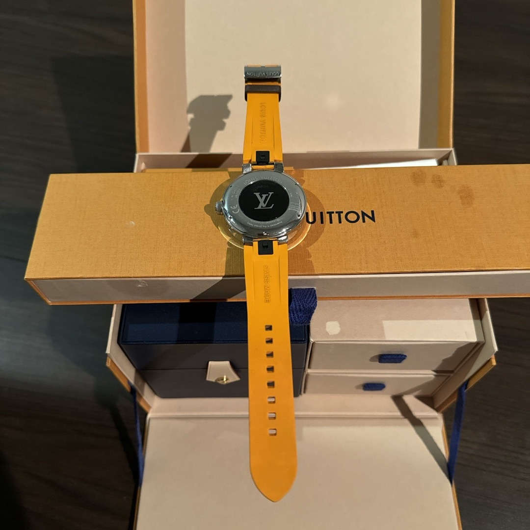 LOUIS VUITTON(ルイヴィトン)のルイヴィトン　ホライゾン　V2 時計　スマートウォッチ メンズの時計(腕時計(デジタル))の商品写真