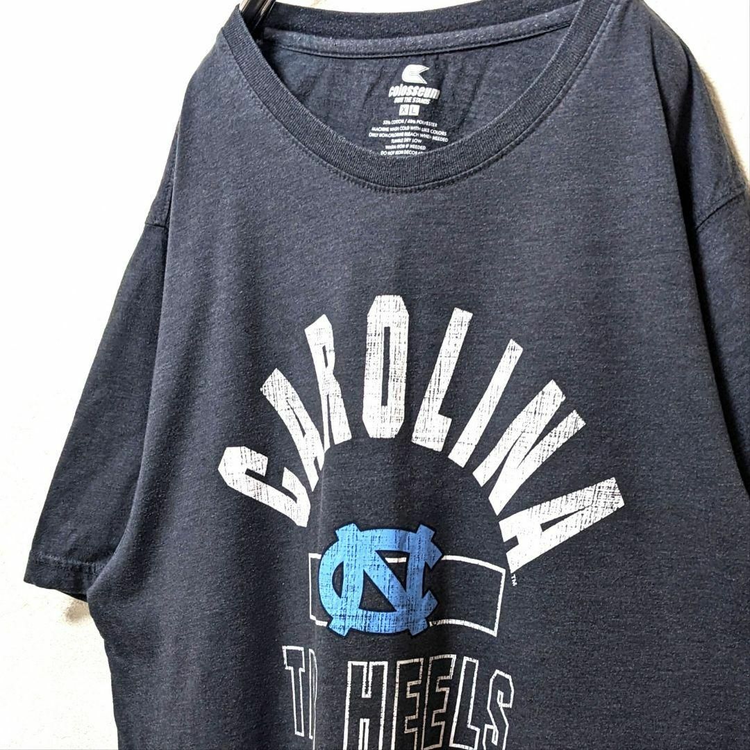 コロシアム ノースカロライナターヒールズ ロゴ Tシャツ グレー灰色XL古着 メンズのトップス(Tシャツ/カットソー(半袖/袖なし))の商品写真
