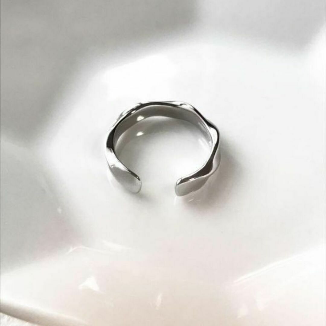 1twist ring レディースのアクセサリー(リング(指輪))の商品写真