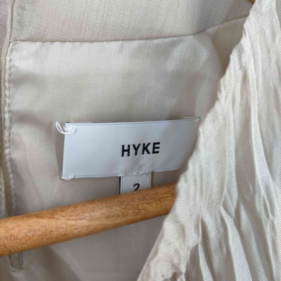 HYKE(ハイク)のHYKE(ハイク) RANDOM PLEATED TOP レディース トップス レディースのトップス(シャツ/ブラウス(長袖/七分))の商品写真