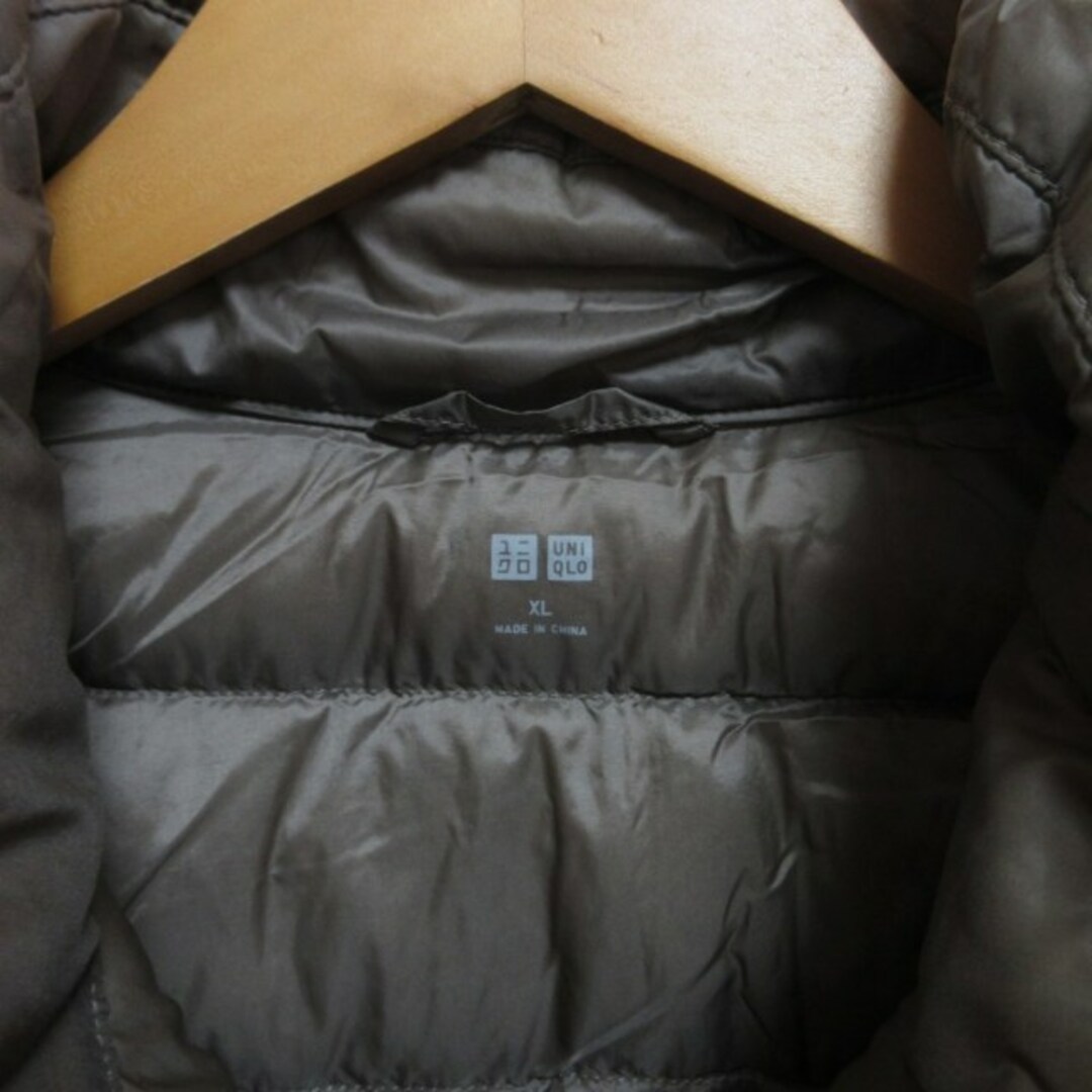 UNIQLO(ユニクロ)のユニクロ UNIQLO ウルトラライトダウンベスト ジャケット 茶系 XL レディースのジャケット/アウター(ダウンベスト)の商品写真