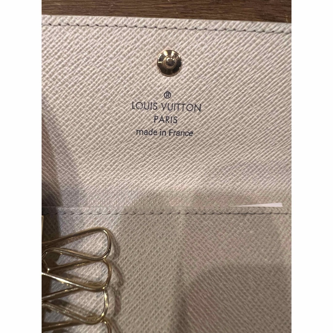 LOUIS VUITTON(ルイヴィトン)のVUITTON キーケース ダミエ レディースのファッション小物(キーケース)の商品写真