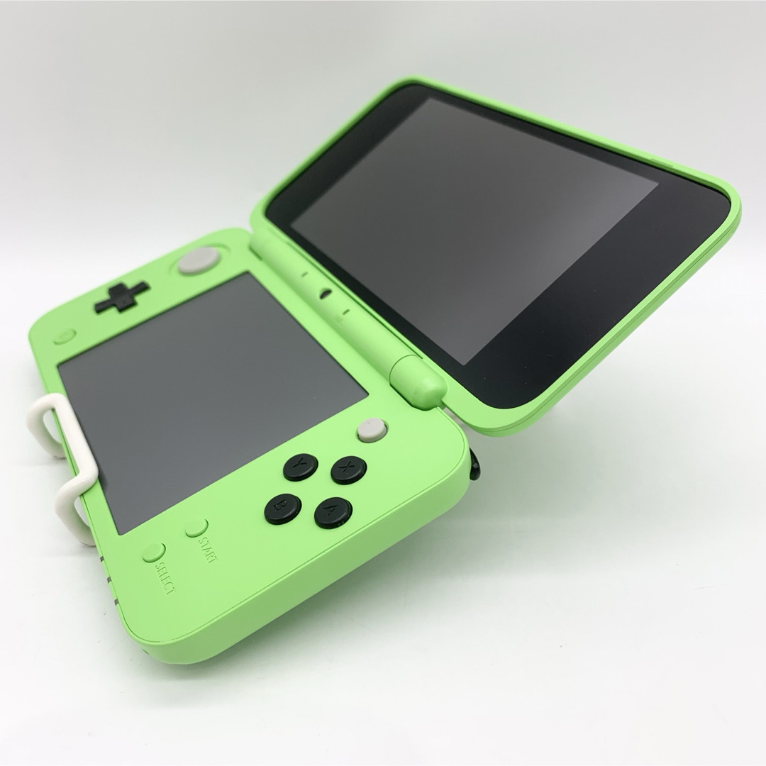 ニンテンドー2DS(ニンテンドー2DS)の【完品・液晶美品】new ニンテンドー2DS LL 本体 マインクラフト 任天堂 エンタメ/ホビーのゲームソフト/ゲーム機本体(携帯用ゲーム機本体)の商品写真