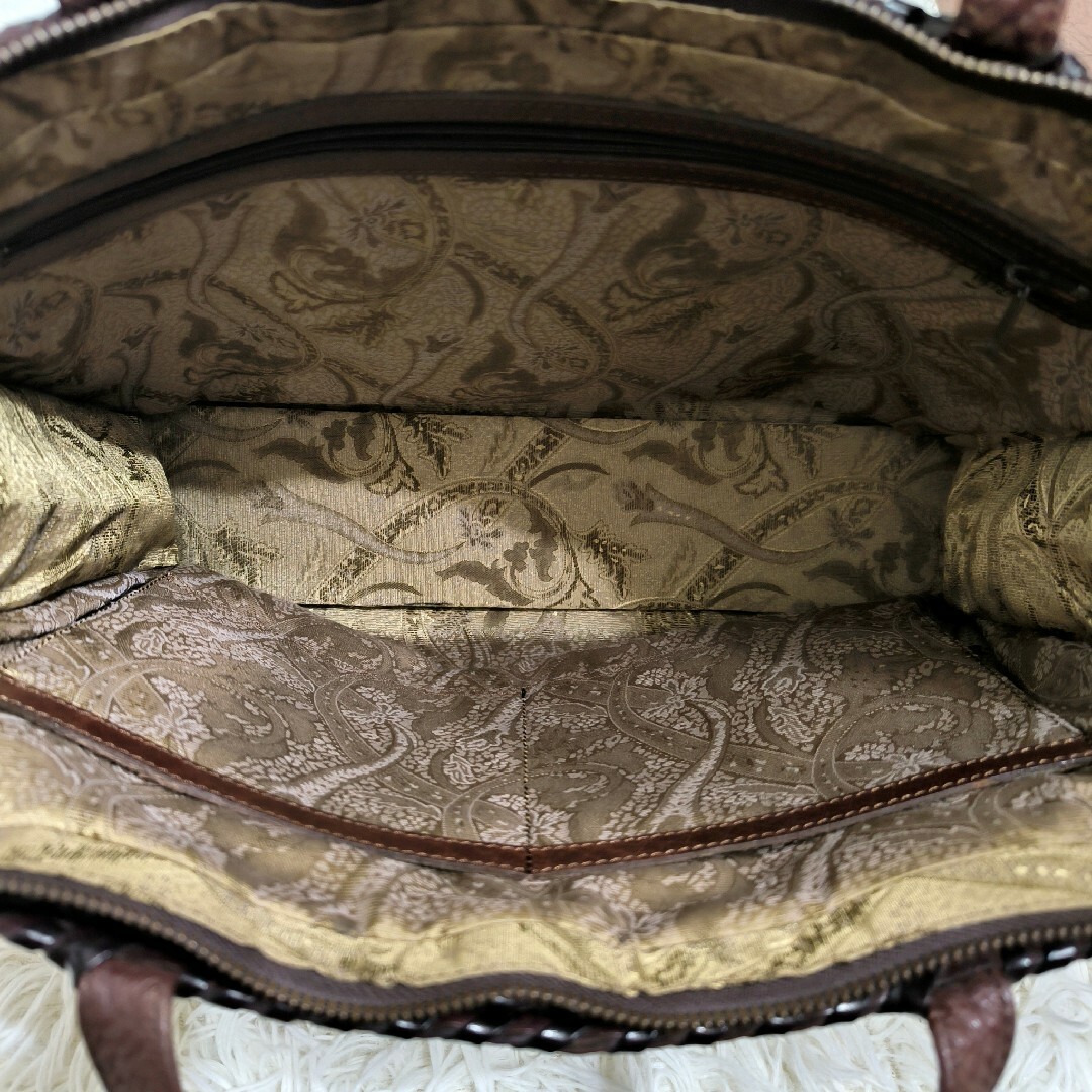 IBIZA(イビザ)のIBIZA イビザ オールレザー ショルダーバック トートバック ブラウン 犬 レディースのバッグ(ショルダーバッグ)の商品写真