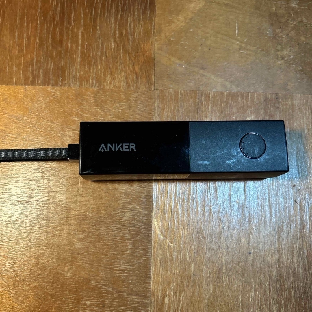 Anker(アンカー)のAnker 511 Power Bank (5000mAh モバイルバッテリー) スマホ/家電/カメラのスマートフォン/携帯電話(バッテリー/充電器)の商品写真