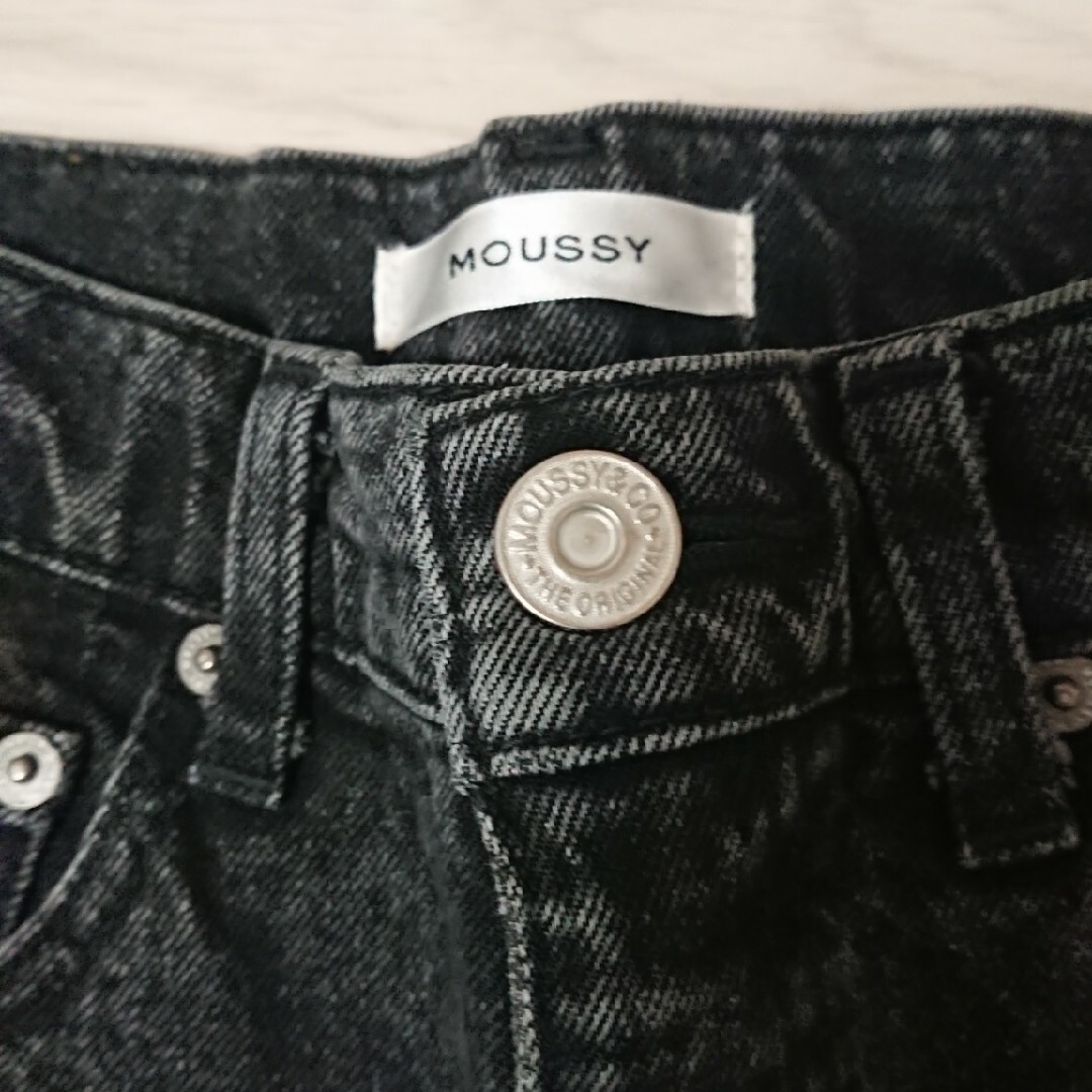 moussy(マウジー)のMOUSSY マウジー フレアデニム パンツ BLACK 24インチ レディースのパンツ(デニム/ジーンズ)の商品写真