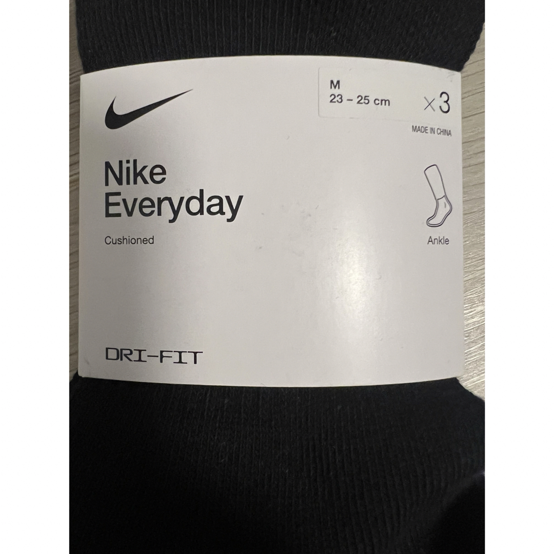 NIKE(ナイキ)のNIKE靴下23〜25㎝(M)ブルー1足 レディースのレッグウェア(ソックス)の商品写真