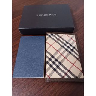 BURBERRY - バーバリー名刺入れ　Burberryカード入れ　Burberry定期入れ