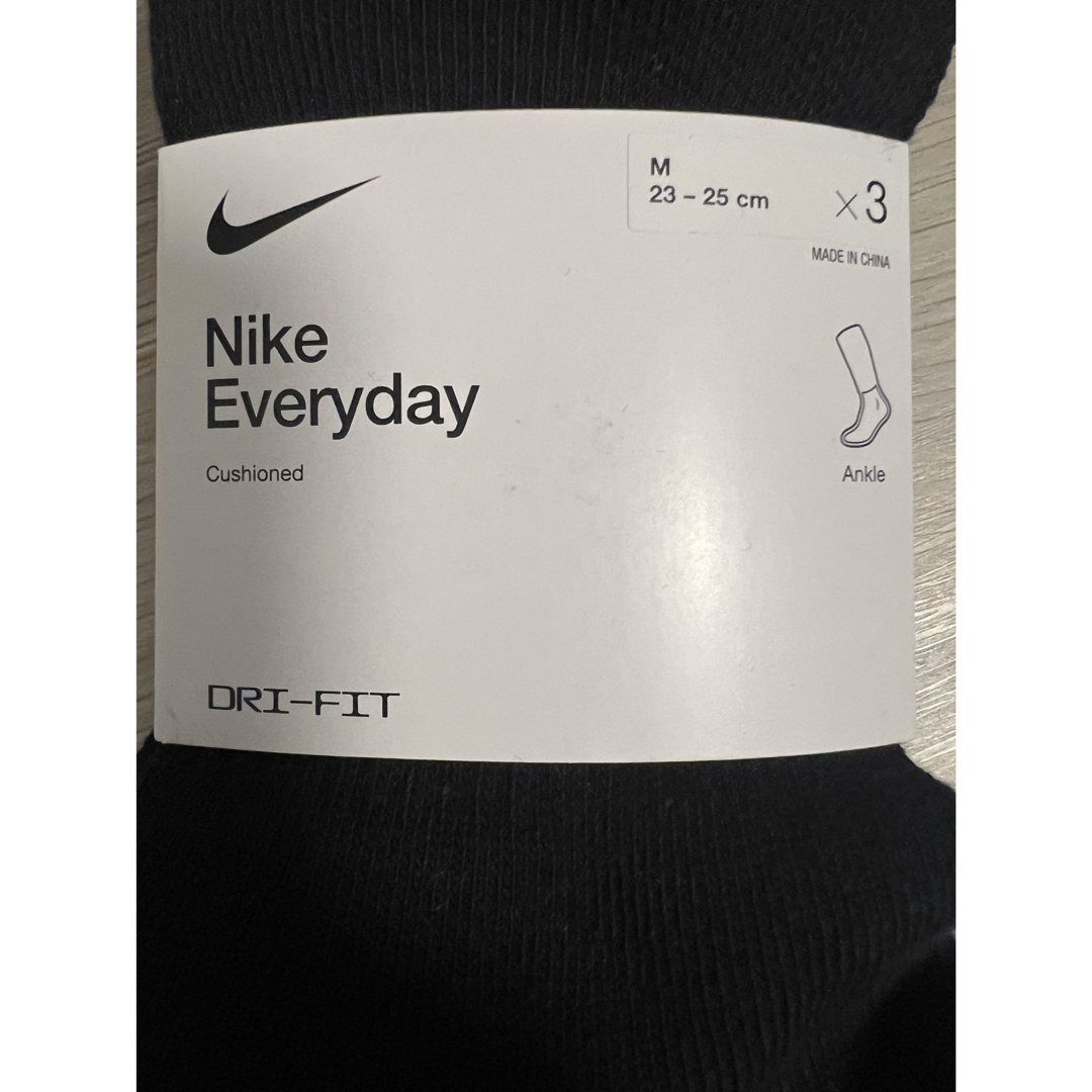 NIKE(ナイキ)のNIKE靴下23〜25㎝(M)ピンク1足 レディースのレッグウェア(ソックス)の商品写真