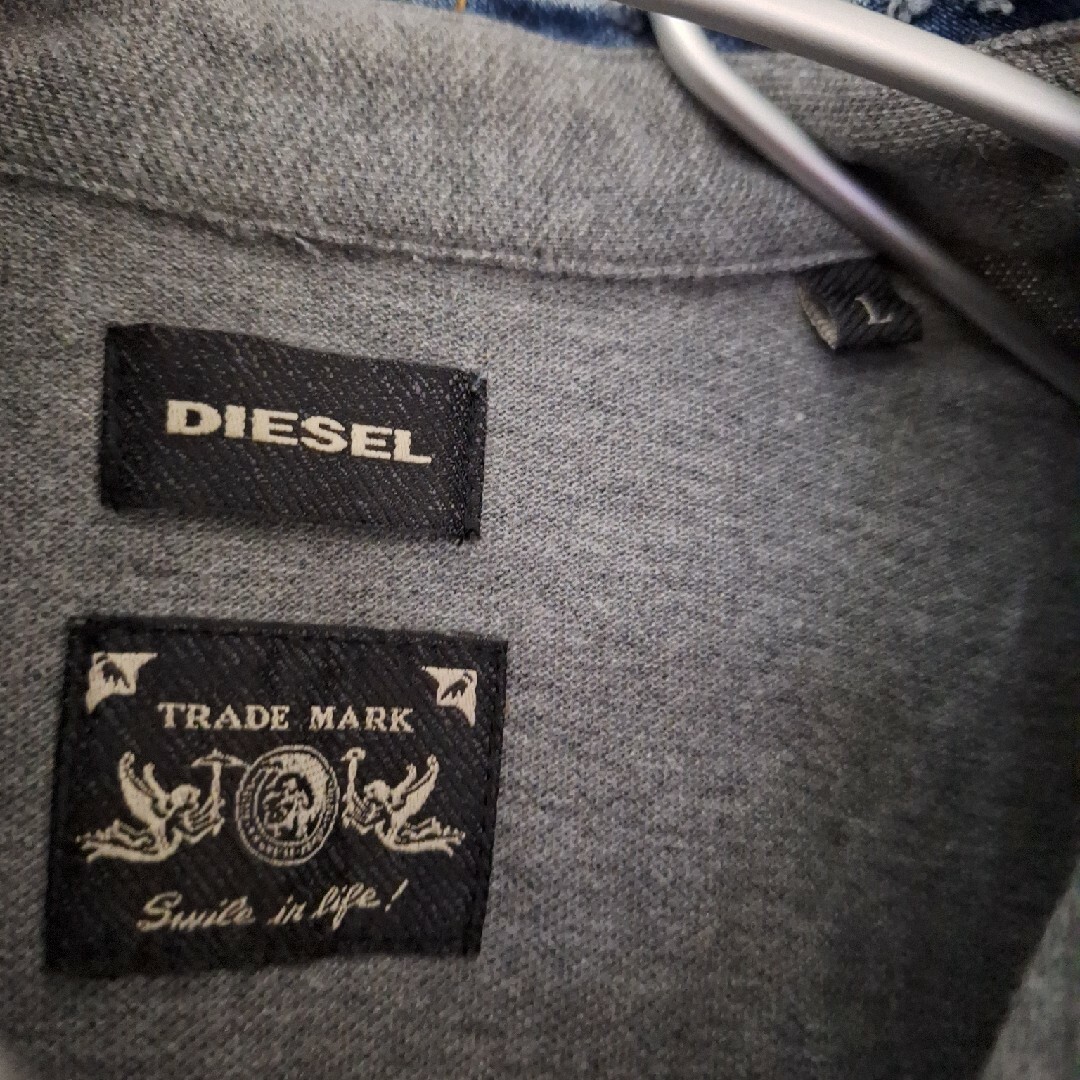 DIESEL(ディーゼル)のDIESEL　ディーゼル　デニム製襟ポロシャツ　グレー　Lサイズ メンズのトップス(ポロシャツ)の商品写真