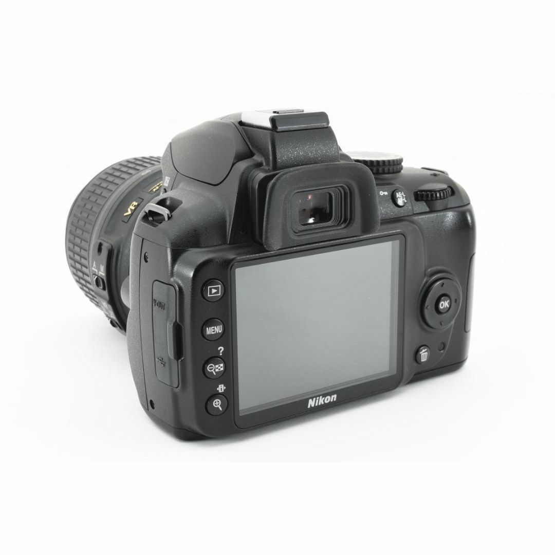 【大人気】 Nikon ニコン D3000 レンズキット デジタル一眼カメラ スマホ/家電/カメラのカメラ(デジタル一眼)の商品写真