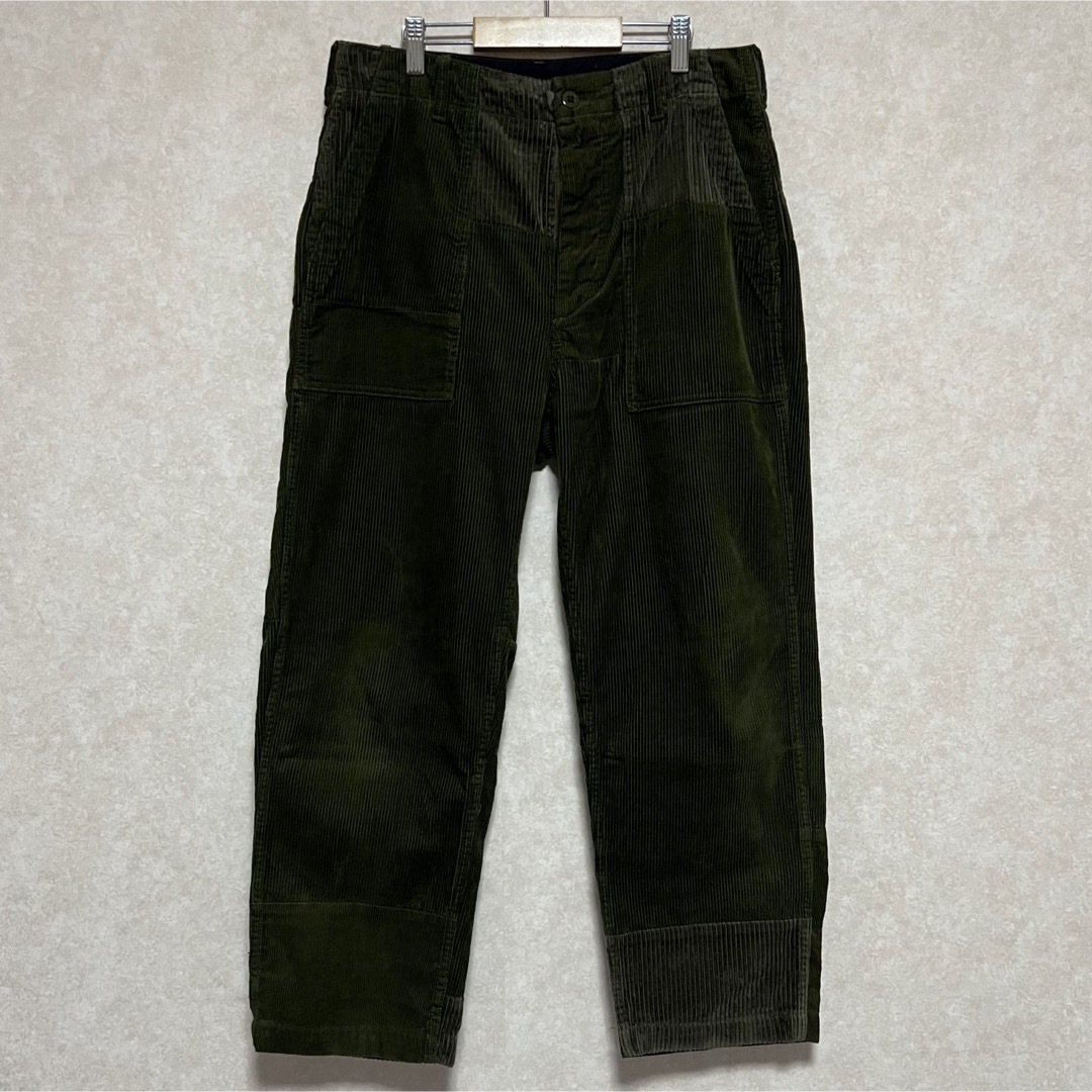 Engineered Garments(エンジニアードガーメンツ)のPainter Pant - 6w Corduroy メンズのパンツ(ペインターパンツ)の商品写真