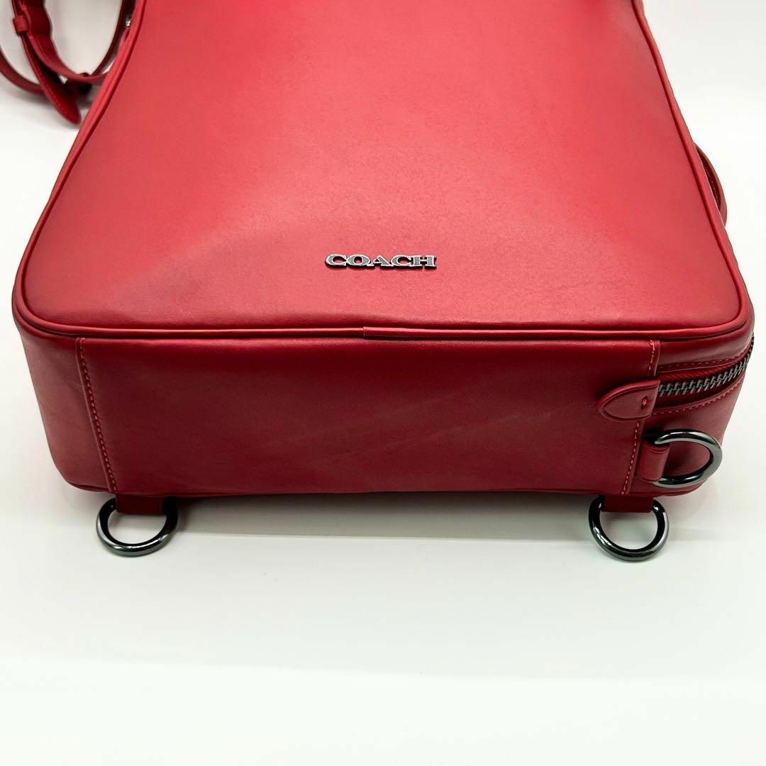 COACH(コーチ)のX609【未使用級】コーチ／グラハム　リュック　バックパック　レザー　大容量　赤 メンズのバッグ(バッグパック/リュック)の商品写真